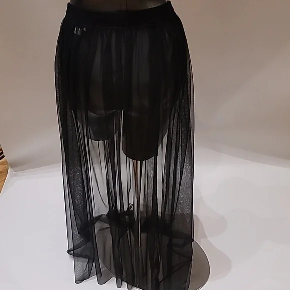 Ten Sixty Sherman black tulle floor length skirt. Size L - Picture 5 of 7